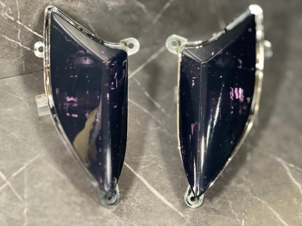 画像5: ✨ 2型シグナスX用フロントウインカーレンズ|スモーク&レッドでスタイルアップ! 🚀 (5)