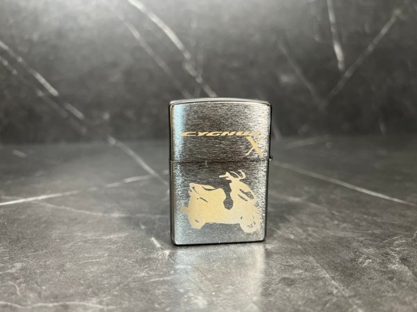 画像3: 🔥 GUYSFACTORY × シグナスX 2型デザイン刻印 Zippo|プレミアムアイテム登場! (3)