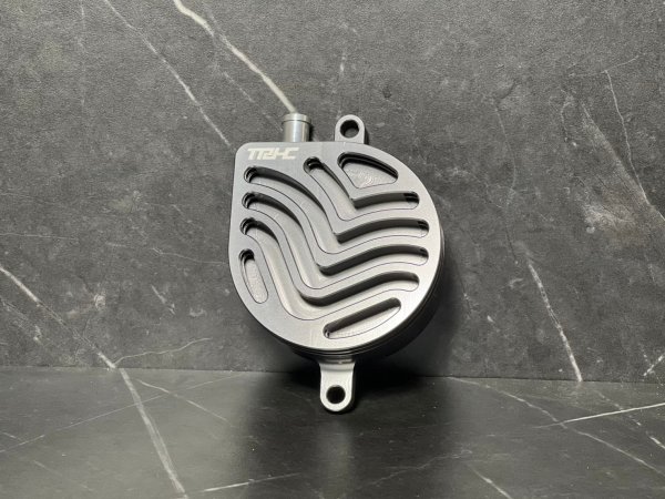 画像6:  ✨ TRHC CNC削り出しカムギアカバー【シグナスX・BW'S125対応】|冷却効率を追求したデザイン! (6)