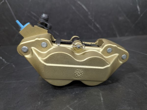 画像7: ✨ brembo キャストキャリパー P4 (40mmピッチ)|究極の制動力をその手に! (7)