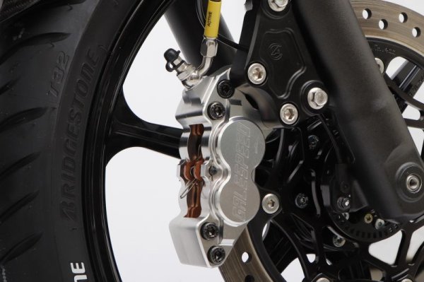 画像4: GALE SPEED ビレット フロント4P アキシャルキャリパー|高性能&軽量設計でストリート最適化! 🏍️✨ (4)