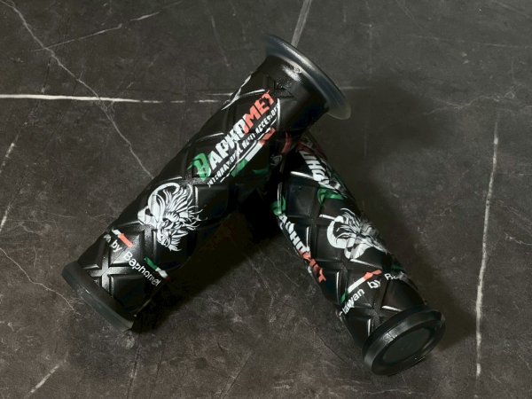 画像10: 🐐Baphomet バフォメット イタリア三色グリップ|ブラック/ホワイト(波打ちタイプ/ダイヤカットタイプ) (10)