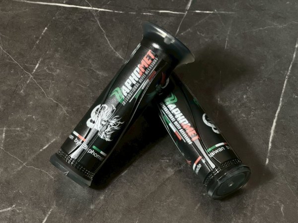 画像2: 🐐Baphomet バフォメット イタリア三色グリップ|ブラック/ホワイト(波打ちタイプ/ダイヤカットタイプ) (2)