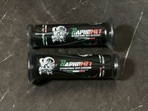 画像3: 🐐Baphomet バフォメット イタリア三色グリップ|ブラック/ホワイト(波打ちタイプ/ダイヤカットタイプ) (3)