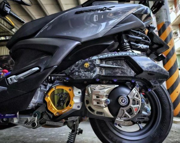 画像2: 🐐【BAPHOMET】バフォメット アルミエアインテークカバー グリファス/シグナス6型対応 クランクケースカバー🔥 (2)