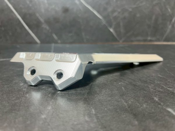 画像10: 🐐【BAPHOMET】バフォメット グリファス専用 アルミ+CNCステー付きカーボンフロントフェンダー (10)