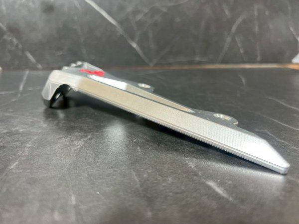 画像12: 🐐【BAPHOMET】バフォメット グリファス専用 アルミ+CNCステー付きカーボンフロントフェンダー (12)