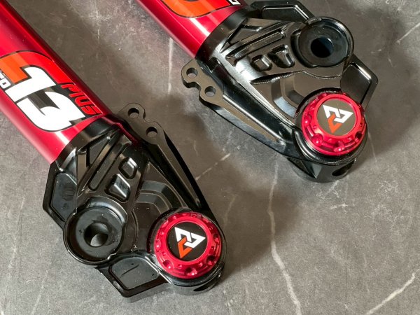 画像11: ✨CCD C13 PLUS　シグナスｘ フロントフォーク｜見た目も機能も最上級！✨ (11)