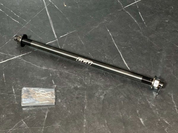 画像7: 【CCD FACTORY】ステンレス アクスルシャフト|グリファス・シグナスX対応 (7)