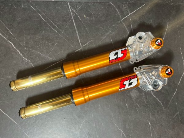 画像16: ✨CCD C13 PLUS　シグナスｘ フロントフォーク｜見た目も機能も最上級！✨ (16)