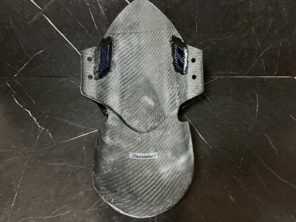 画像34: 🐐【BAPHOMET】バフォメット グリファス専用 アルミ+CNCステー付きカーボンフロントフェンダー (34)