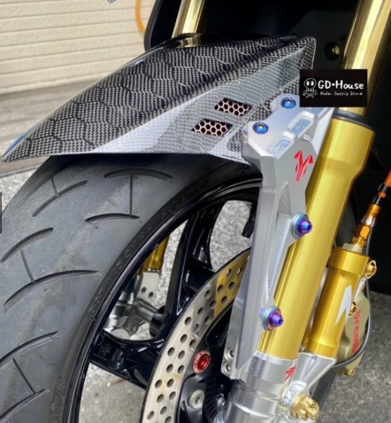 画像3: 🐐【BAPHOMET】バフォメット グリファス専用 アルミ+CNCステー付きカーボンフロントフェンダー (3)