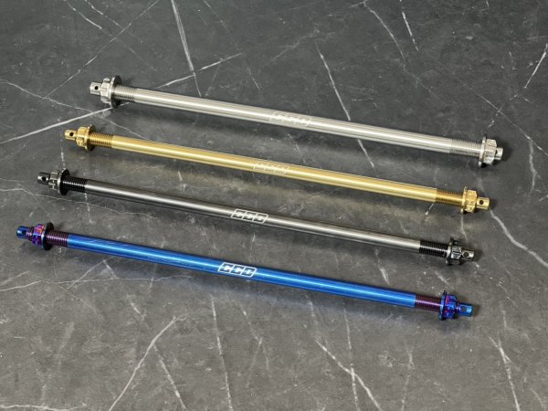 画像3: 【CCD FACTORY】ステンレス アクスルシャフト|グリファス・シグナスX対応 (3)