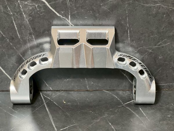 画像25: 🛠️【Super Factory】１ピース　CNCエンジンハンガー　スーパーファクトリー［シグナスX 1型〜5型対応］ロンスイ (25)