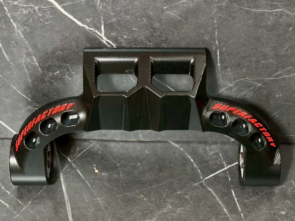 画像15: 🛠️【Super Factory】１ピース　CNCエンジンハンガー　スーパーファクトリー［シグナスX 1型〜5型対応］ロンスイ (15)