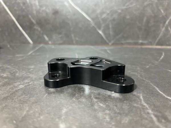 画像16: ✨SuperFactory ブレーキキャリパーサポート 245mm｜シグナスX 2〜5型・グリファス対応✨ (16)