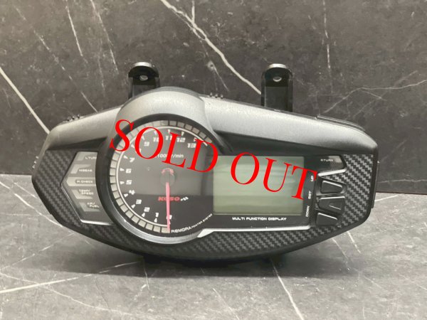 画像1:  【中古品】KOSO　マルチメーター　LCD　液晶ディスプレイ　カーボン柄🏍️シグナスX4型用 (1)