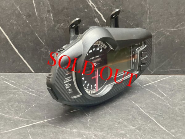 画像2:  【中古品】KOSO　マルチメーター　LCD　液晶ディスプレイ　カーボン柄🏍️シグナスX4型用 (2)