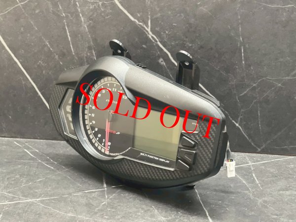 画像3:  【中古品】KOSO　マルチメーター　LCD　液晶ディスプレイ　カーボン柄🏍️シグナスX4型用 (3)