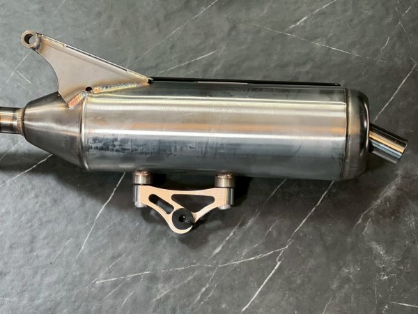 画像4: 	🦔【セール】HEDGEHOG ヘッジホッグ H-01 マフラー｜直通静音｜シグナスX対応🦔 (4)