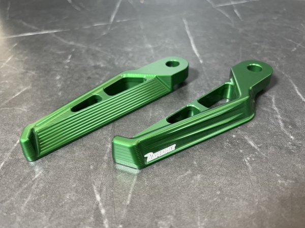 画像15: 🐐Baphomet グリファス タンデムステップ CNC削り出し バフォメット アルミ製ステップボードバホメット (15)