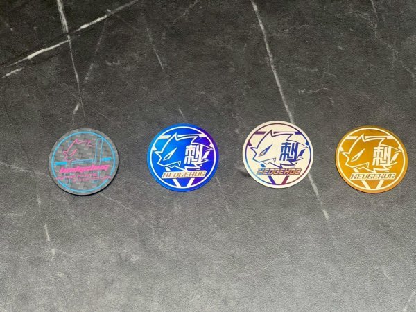 画像7: 🦔 HEDGEHOG（ヘッジホッグ）チタン カーボン ロゴプレート｜35mm (7)