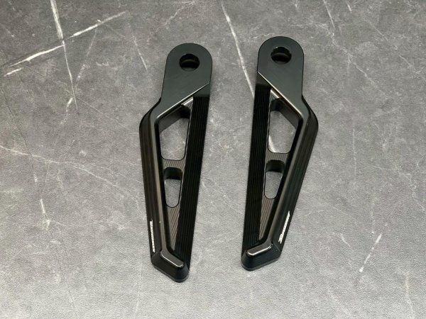 画像29: 🐐Baphomet グリファス タンデムステップ CNC削り出し バフォメット アルミ製ステップボードバホメット (29)