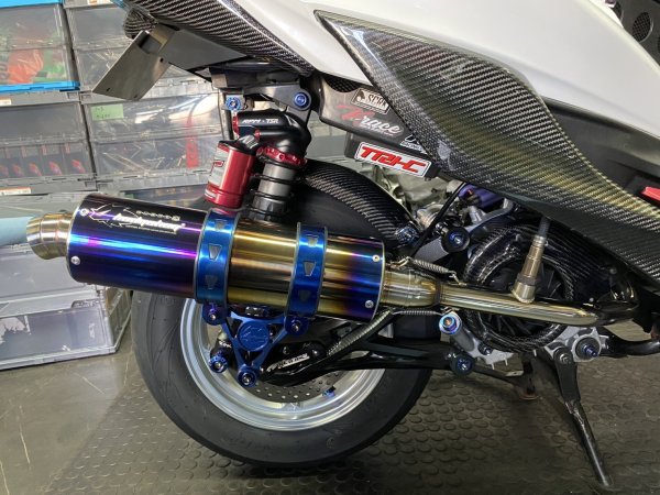 画像2: 🦔 HEDGEHOG HT1 マフラー　爆音📢［158cc〜対応］｜シグナスX用 バッフル付き (2)