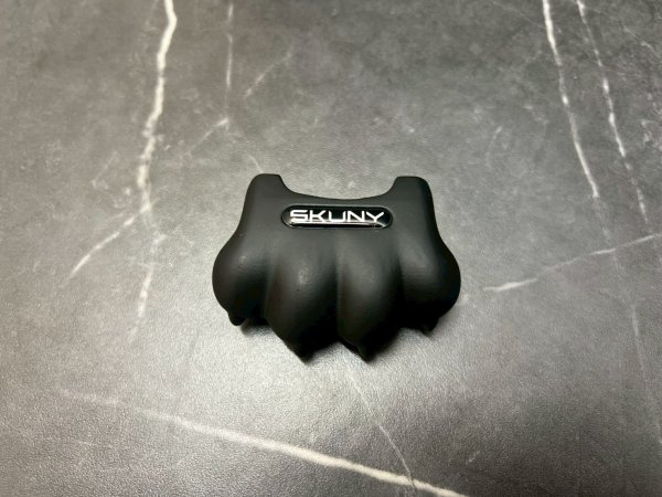 画像5: 🐾SKUNY LED ナンバー灯 肉球カバー　グリファス スクーニーフェンダーレスキット 専用 (5)