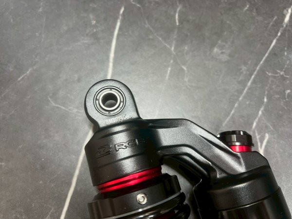 画像7: 🔥【アウトレット特価】RCB 30周年記念 305mm 減衰調整リアショック FLOW-PRO｜シグナスグリファス・X FORCE・AEROX155 対応 (7)