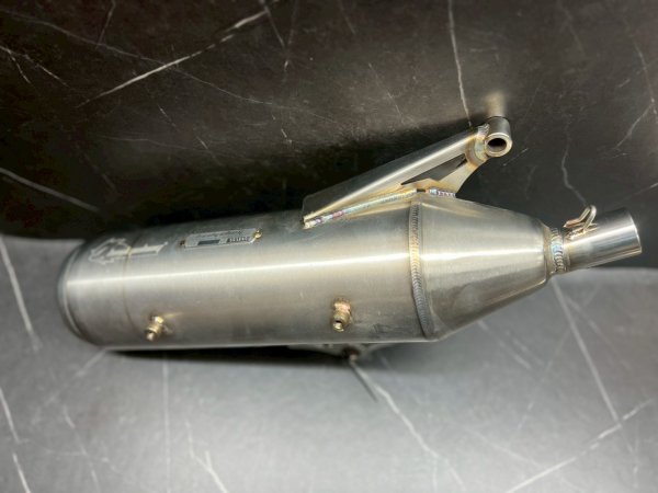 画像3: 🔥特別セール品🔥【HEDGEHOG HS1 マフラー 158cc仕様（旧モデル）｜シグナスX 4〜5型 対応】 (3)