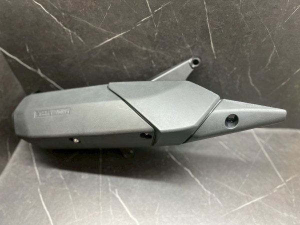 画像2: 🔥特別セール品🔥 🦔【HEDGEHOG B-01 マフラー（158cc仕様・旧モデル）｜シグナスX 2〜3型対応】 (2)