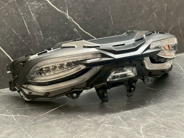 画像2: 🔥【KOSO 3D LEDテールキット｜オレンジウインカー×クリアレンズ｜シグナスX 5型専用】 (2)