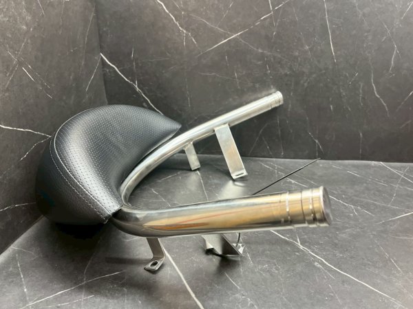 画像2: 🔧【中古品】WirusWin（ウイルズウィン）バックレスト タンデムバー グリファス対応 (2)