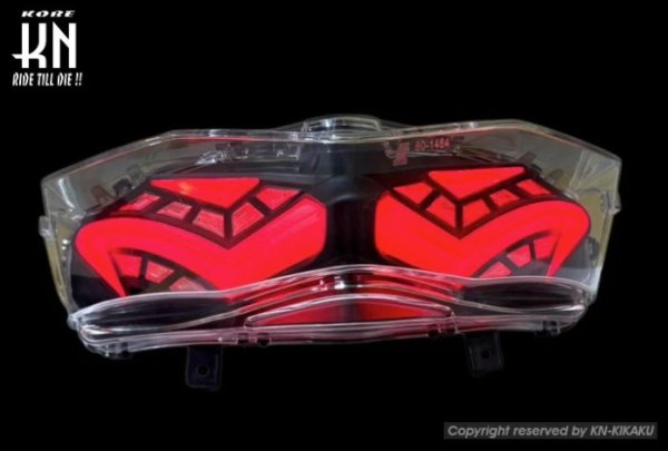 画像2: 🔴KN企画 LEDテールアッセン シグナスX4型 /国内/台湾仕様 対応 クリアレンズ × ホワイト (2)