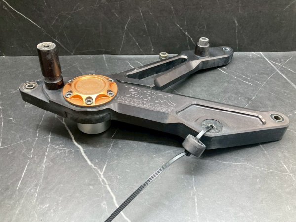 画像3: 【中古品】RPM　スイングアーム　シグナスｘ １〜３型対応  ＳＥ１２Ｊ ＳＥ４４Ｊ (3)