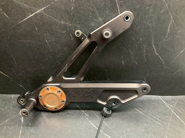 画像1: 【中古品】RPM　スイングアーム　シグナスｘ １〜３型対応  ＳＥ１２Ｊ ＳＥ４４Ｊ (1)