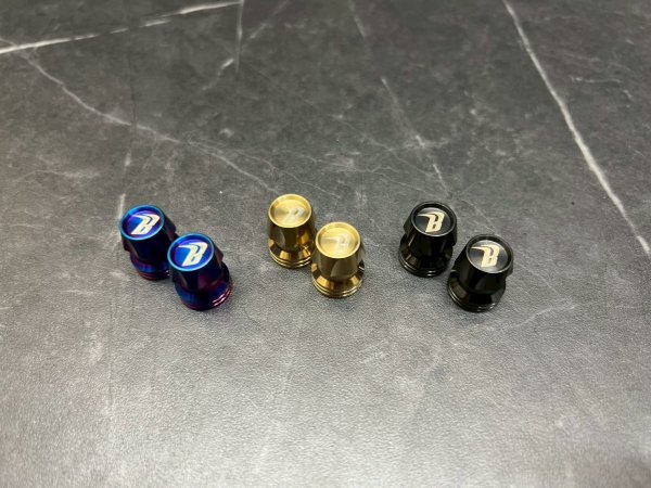 画像1: 🐐BAPHOMET チタン エアバルブキャップ 2個セット｜汎用タイプ バフォメット (1)