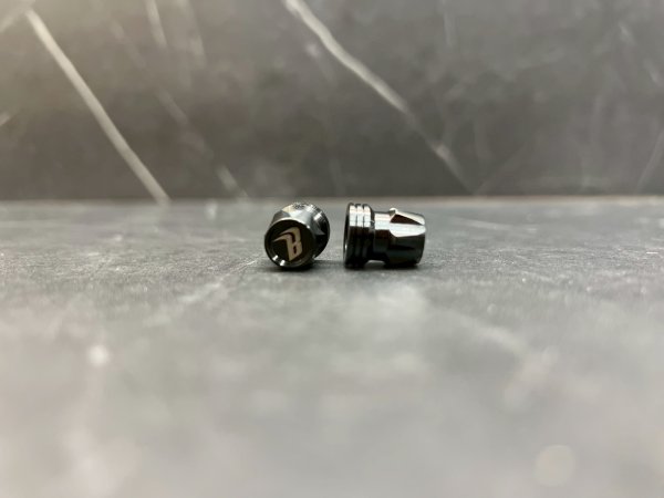 画像12: 🐐BAPHOMET チタン エアバルブキャップ 2個セット｜汎用タイプ バフォメット (12)