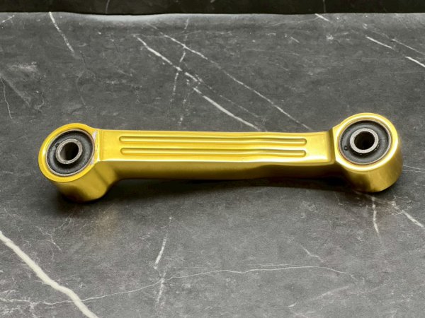 画像2: 【中古品】KN企画 エンジンサブハンガー【シグナスX/BWS】ゴールド (2)