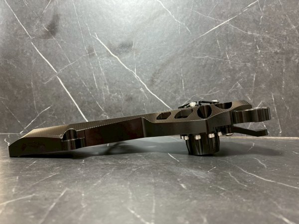 画像4: 🔥 SUPER FACTORY CNCスイングアーム｜シグナスX 4型・5型対応 (4)