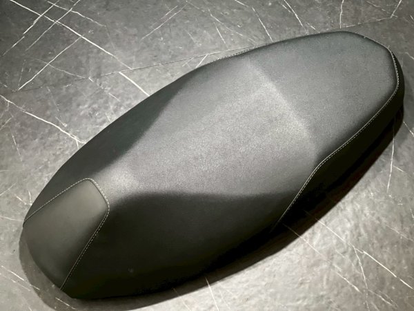 画像1: 【中古品】YAMAHA ローダウンシート｜グリファス用 I (1)