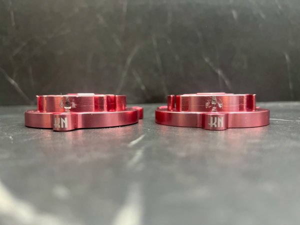 画像4: 【中古品】KN企画 ビレットタペットカバー ｜シグナスX・BW'S125対応　レッド (4)