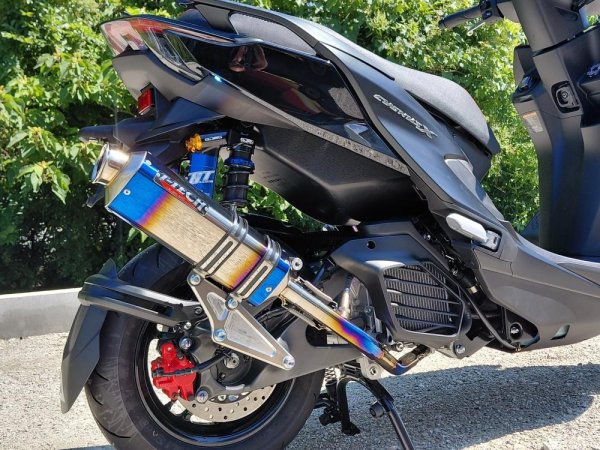 画像2: 💎 T-TECH アルミ削り出しサイレンサーステー｜シグナスX7型 / グリファス レーシングマフラー用 (2)